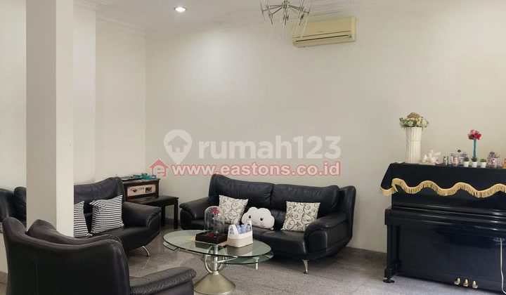 Dijual Rumah 3 Lantai Siap Huni PIK (PK009244)