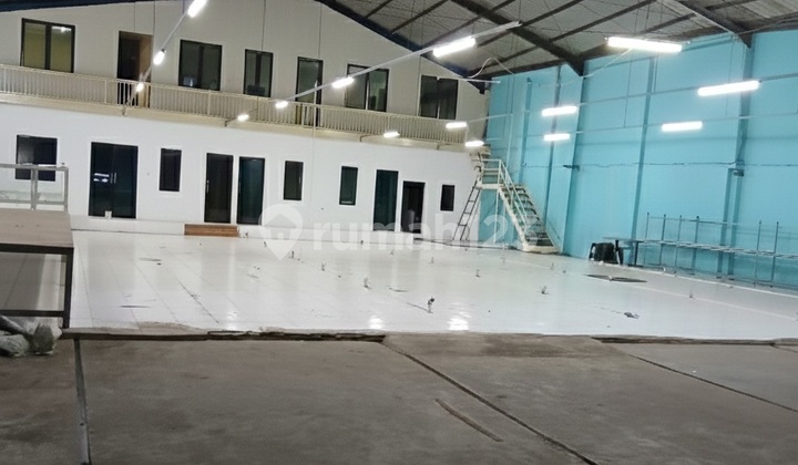 Gudang Strategis Muat Kontainer 40 Ft Di Rancaekek Gudang Strategis Muat Kontainer 40 Ft Di Rancaekek