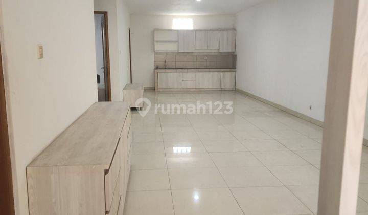 Dijual Rumah 2 Lantai Semi Furnished Siap Huni Lokasi Di Kembar Bandung 2