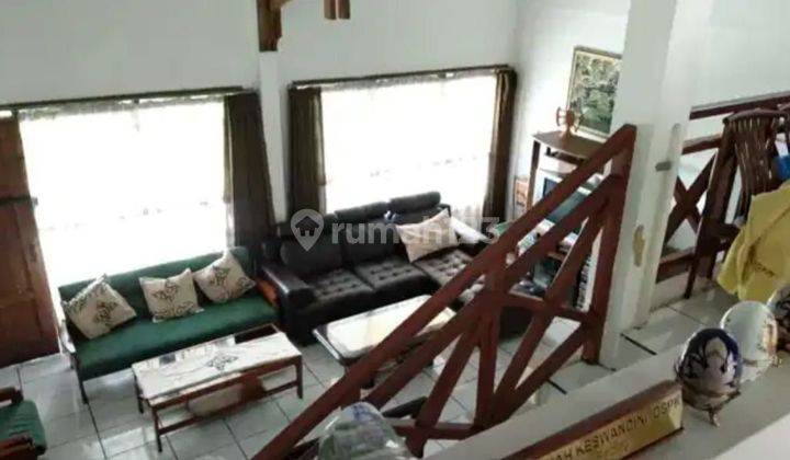 Dijual Rumah Nuansa Villa  2 Lantai Siap Huni Lokasi Di Ciwaruga Bandung 1