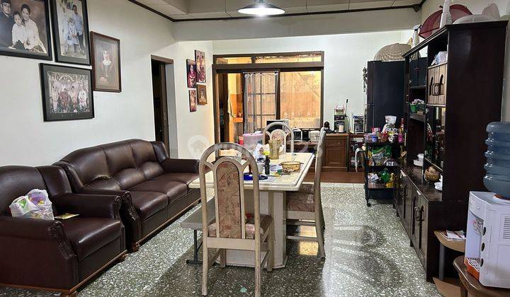 Dijual Rumah Siap Huni Nyaman Terawat Lokasi di Daerah Kembar Timur Bandung