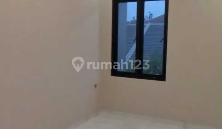 Dijual Rumah Baru Siap Huni Nyaman Terawat Lokasi di Cisaranten Kulon Arcamanik Bandung 2