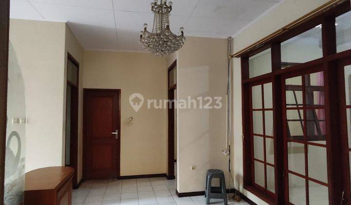 Dijual Hunian Nyaman dan Terawat Lokasi Super Strategis di Cimindi, Bandung 1