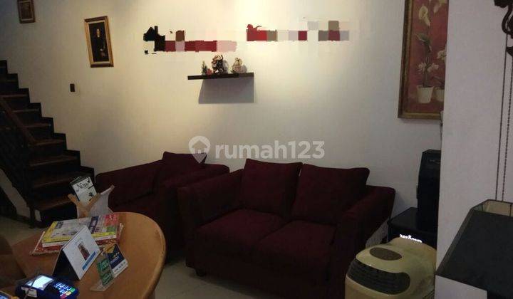 Dijual Rumah + Guest House + Tempat Usaha Siap Pakai Lokasi di Sayap Riau Bandung 1