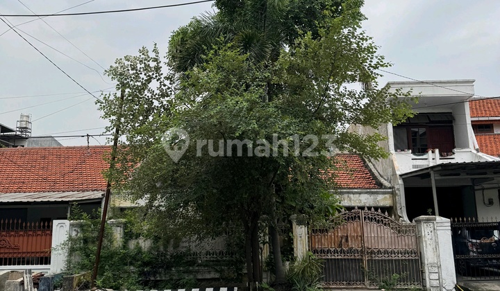 Rungkut Asri Surabaya: Rumah Luas 4Br Hadap Utara Siap Renovasi