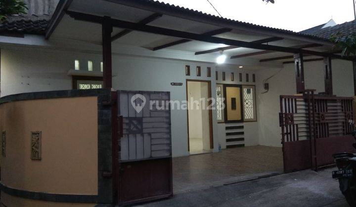 Disewakan Rumah Hoek Siap Huni Wisma asri bekasi utara 2