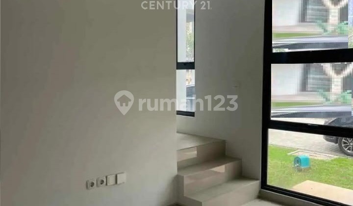 For Rent Per Year House In Bsd City Ready To Live Strategic