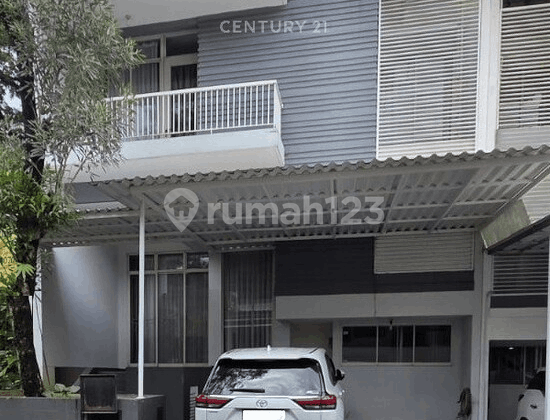 Dijual Rumah Strategis Harga Menarik di Pd Pinang Jakarta Selatan
