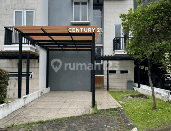 For Sale Nice Strategic Ready-to-Live House In Bintaro Jaya Sector 7