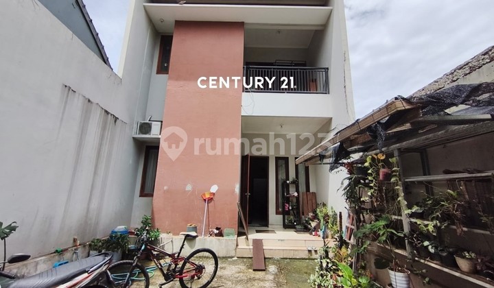 Dijual Rumah Strategis di Rempoa Bintaro Jakarta Selatan Dijual Rumah Strategis di Rempoa Bintaro Jakarta Selatan