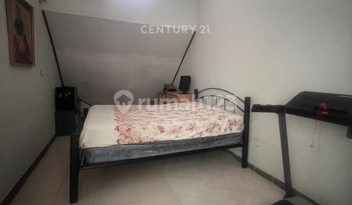 Dijual Rumah Murah Strategis  Di Rempoa Dekat Ke Mrt 2