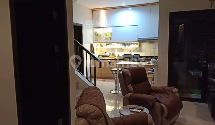 Dijual Rumah Siap Huni Lokasi Strategis Di Bsd Serpong  2