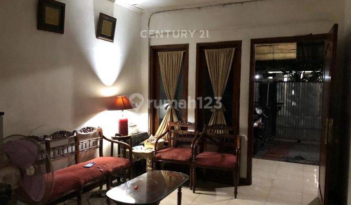 Rumah Strategis Harga Menarik Di Menteng Dalam Tebet Jaksel 2