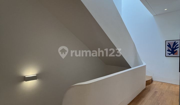 foto lainnya modern classic brand new townhouse