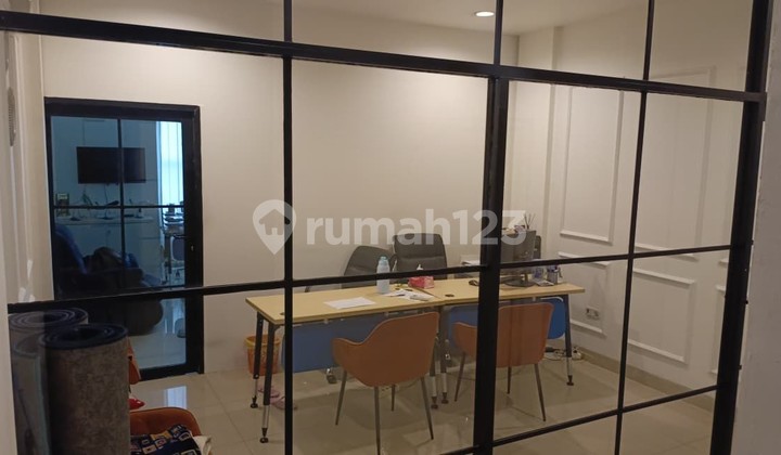 For Sale Office Shop House in Strategic Location, Pancoran, South Jakarta 2
