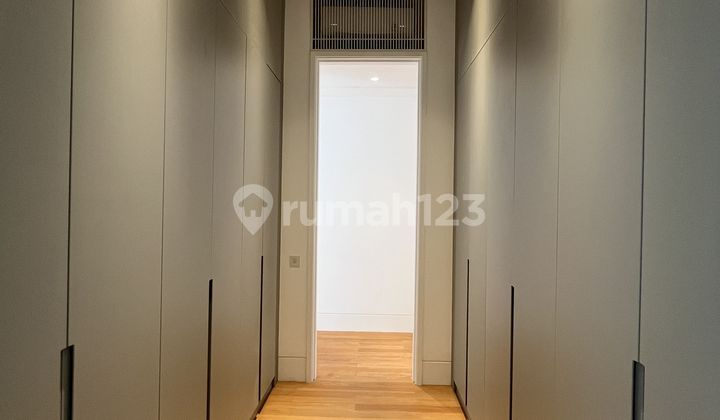 foto lainnya modern classic brand new townhouse