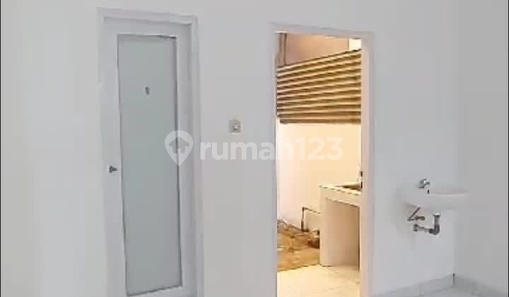 Single Story House in Cisauk Tangerang Banten 2