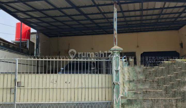 Rumah Dua Lantai di Pasar Rebo Jakarta Timur  2