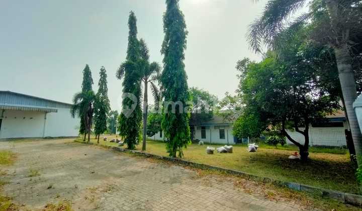 Former Factory in Sindangsari, Pasar Kemis District, Tangerang Regency, Banten