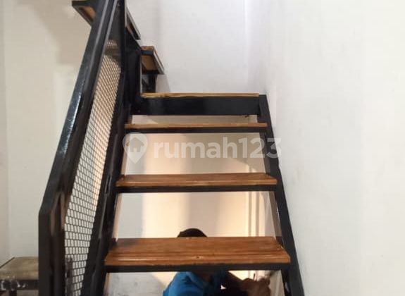 Rumah 1 Setengah Lantai di Taman Walet Pasar Kemis Tangerang 2