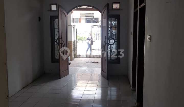 House in Vila Tomang Baru Kutabumi, Tangerang, Banten