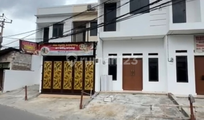 Rumah Dua Lantai di Poris Cipondoh Tangerang 2
