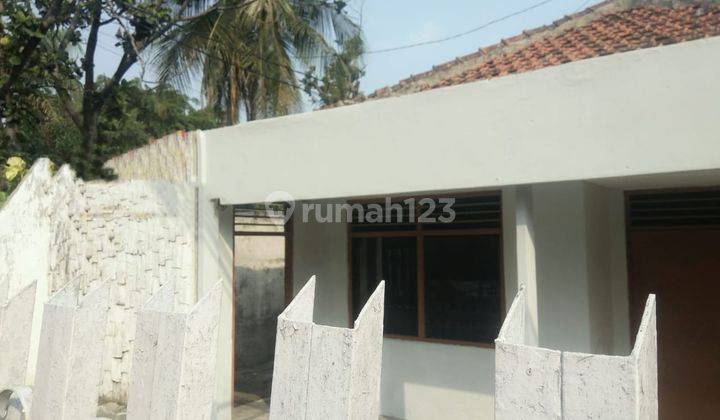 Rumah Lama di Jalan Babakan Kota Tangerang  1