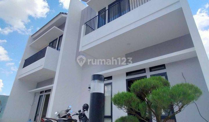 Promo Dp 25juta Rumah 2 Lantai Makassar  2