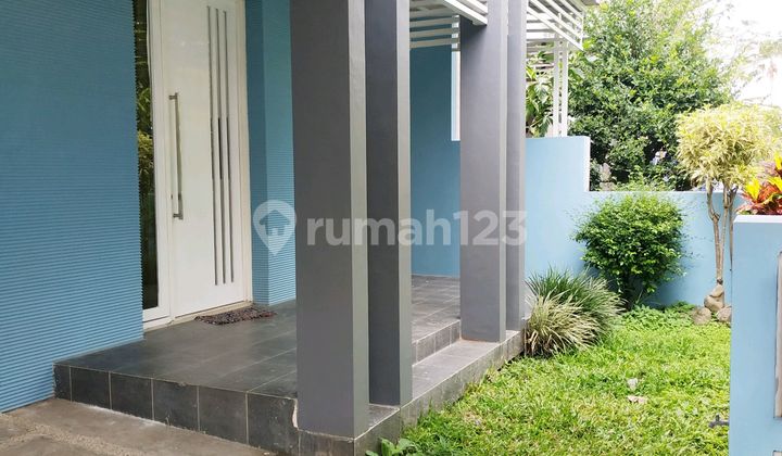 Rumah 2 Lantai Siap Huni, Furnished, Full Ac, Perumahan Exclusive Riverside, Balearjosari, Blimbing, Kota Malang, Jawa Timur 1