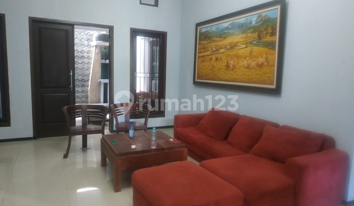 Rumah 1 1/2 Lantai Siap Huni, Semi Furnished, Modern Minimalis, Perumahan Exclusive Riverside, Balearjosari, Blimbing, Malang, Jawa Timur 2