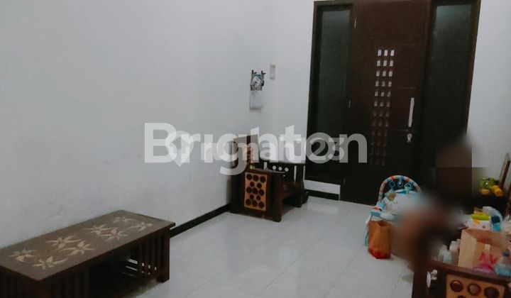 FOR SALE HOUSE VERY STRATEGIC LOCATION IN MALANG 2