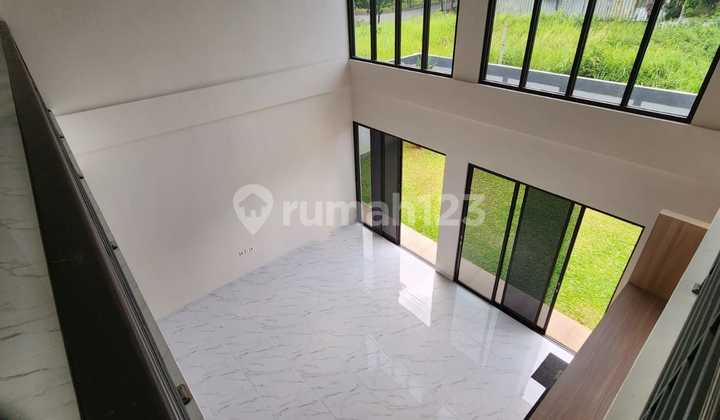 For Quick Sale: Nice 2-Story Semi-Furnished House in Santorini Cluster, Sentul City