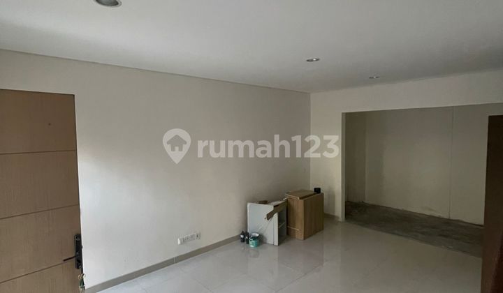 For Sale 2-Story Ready-to-Occupy House in Provence Suite Bsd City 2