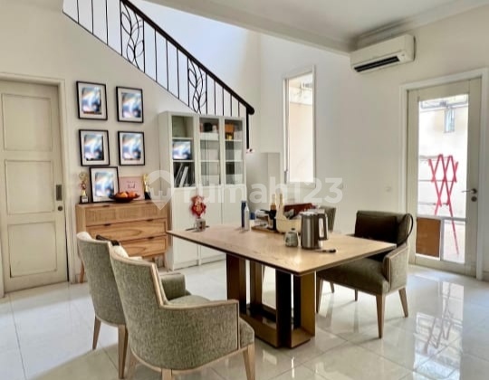 DIJUAL Rumah 2 Lantai 9 x 19 Jade Summarecon Garden Serpong