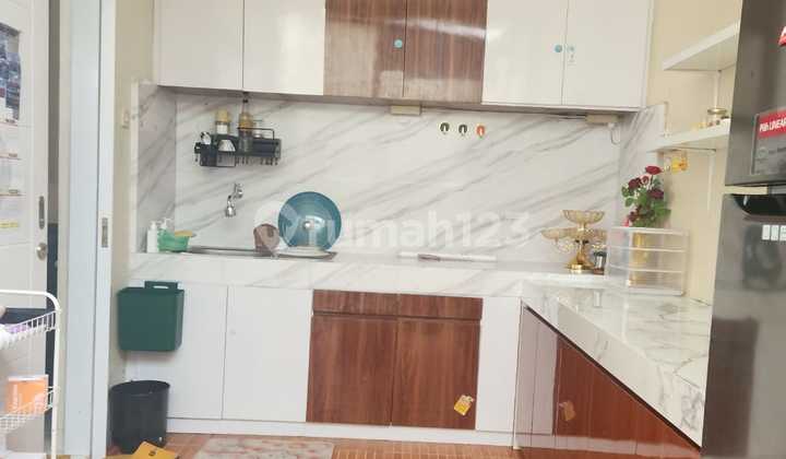 Dijual Cepat - Rumah Siap Huni di Paradise Serpong City, Cluster Summerland - Tangerang Selatan 2