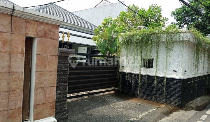 Rumah Megah Gaharu Cipete 786m2 4+4KT Backyard Ada Pool Waterfall 2