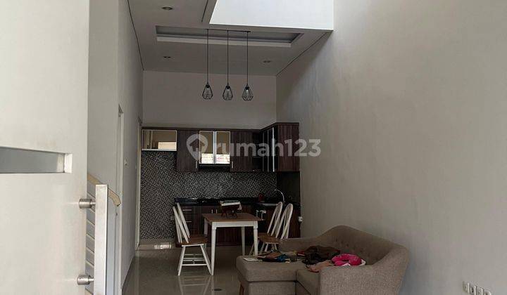 Dijual Cepat Rumah Minimalis 2 Lantai Pondok Tjandra Semangka 2