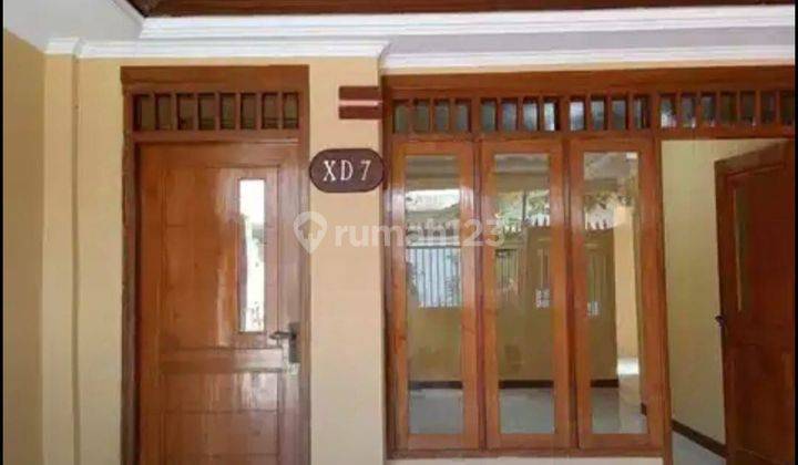 Dijual Cepat Rumah 2 Lantai Murah Dan Bagus Row Jalan Lebar 2