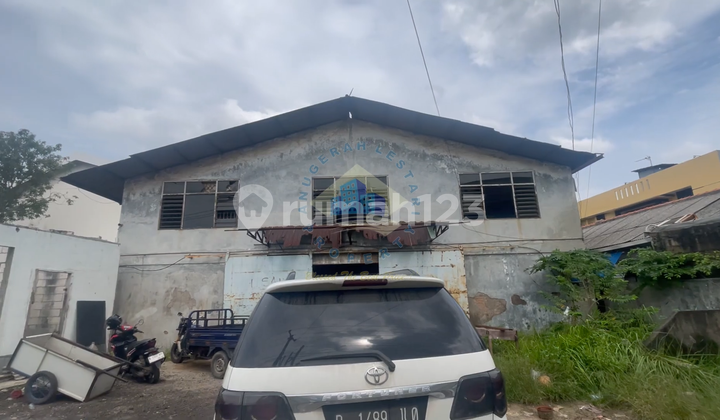 Gudang di Jl Peta Barat, Pagadungan - Kalideres, Jakarta Barat