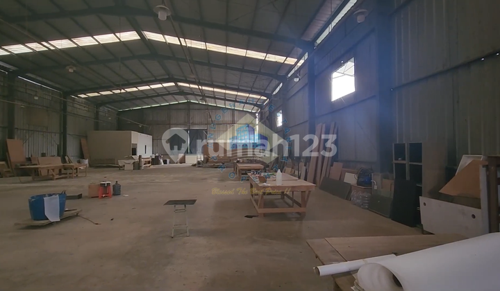 Warehouse on Jl Raya Pagedangan - Legok, Tangerang Warehouse on Jl Raya Pagedangan - Legok, Tangerang