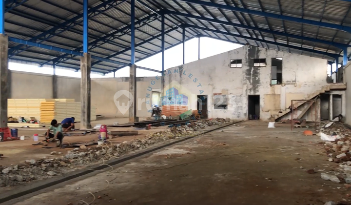 Pabrik di Kawasan Industri Manis Bitung - Tangerang Banten