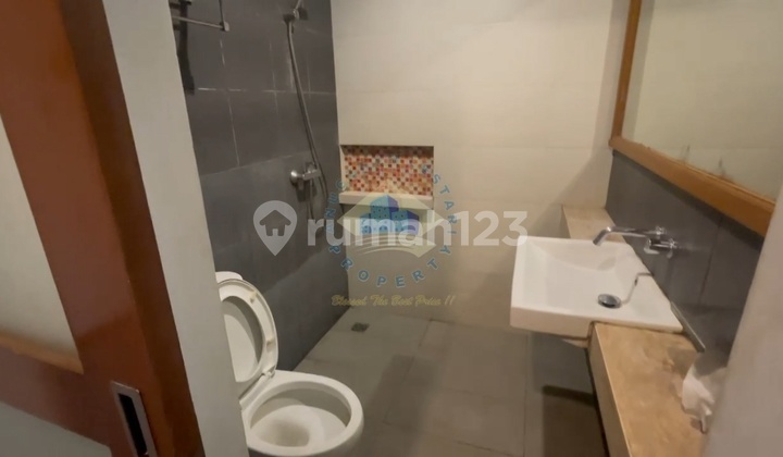 Jual Kostan Strategis Dekat Lippo Karawaci Di Jl Raya Binong