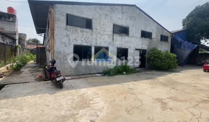 Factory for Rent in Manis Bitung Area Near the Highway Factory for Rent in Manis Bitung Area Near the Highway