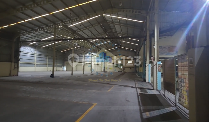 Pabrik di Jl Industri Keroncong, Periuk - Kota Tangerang, Banten