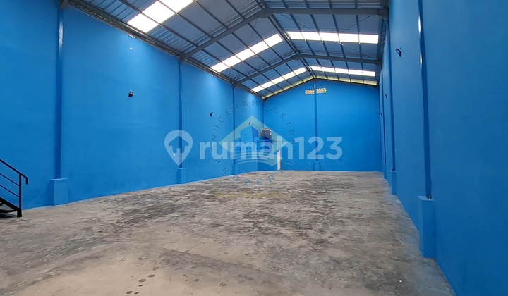 Warehouse for Rent on Jl Pemda Tigaraksa Tangerang, Access for 40Ft Container