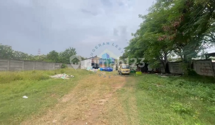 Sell Cheap Warehouse at Cadas Kukun Main Road Tangerang Near Airport