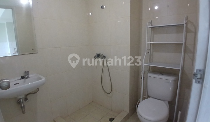 Apartment In Springlake Summarecon Bekasi Tower Elodea 2