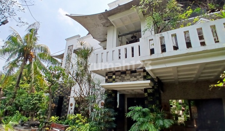 Rumah Luas Di Kemang Pratama Bekasi 2