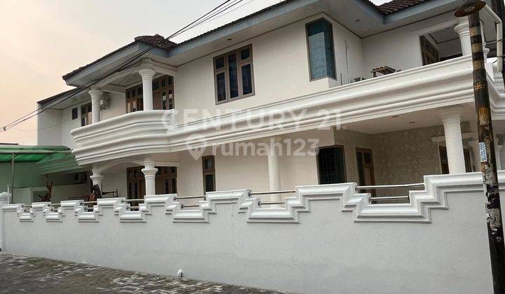 Rumah DiJual Posisi Hook, Siap Huni,Nyaman Dan Strategis . 1