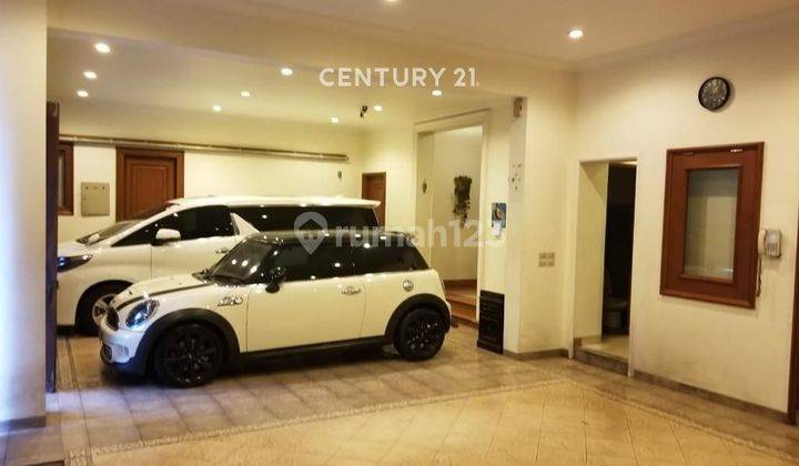 Dijual Rumah Luxury 3 Lantai Di Mega Kuningan Jaksel RA13021 2